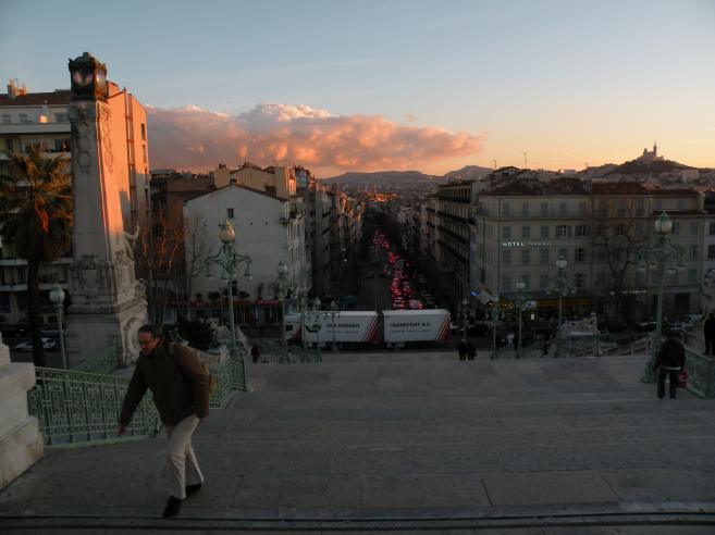 fin de journée, quartier de la gare